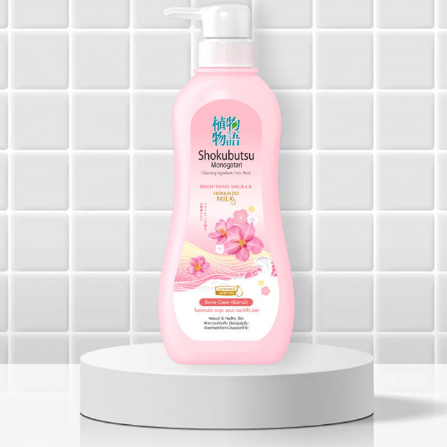 Shokubutsu Monogatari Brightening Sakura & Hokkaido Milk Bath 500ml