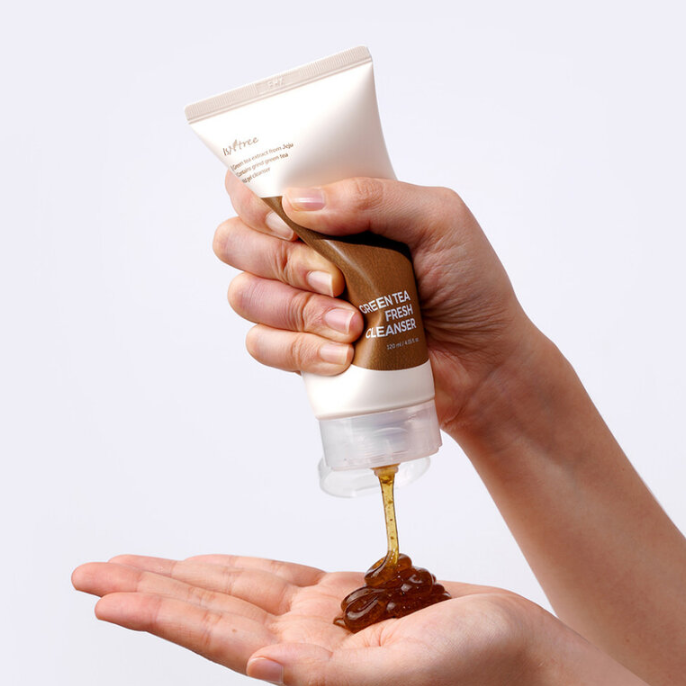 Isntree Green Tea Fresh Cleanser - 120ml
